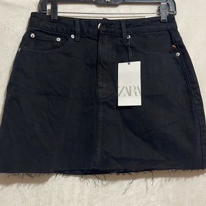 🌟 - NWT Zara Blk Denim Skirt M🌟